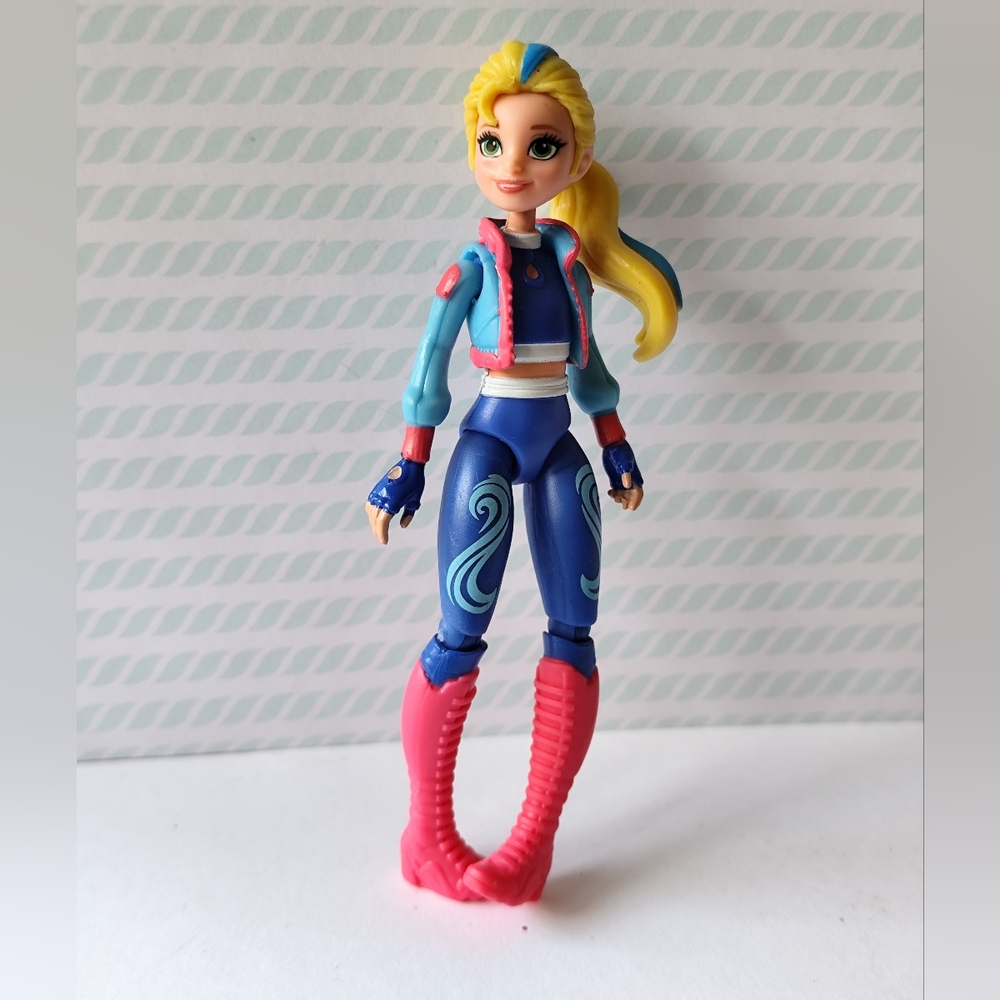 3/$25💙Unicorn Academy Isabel Doll